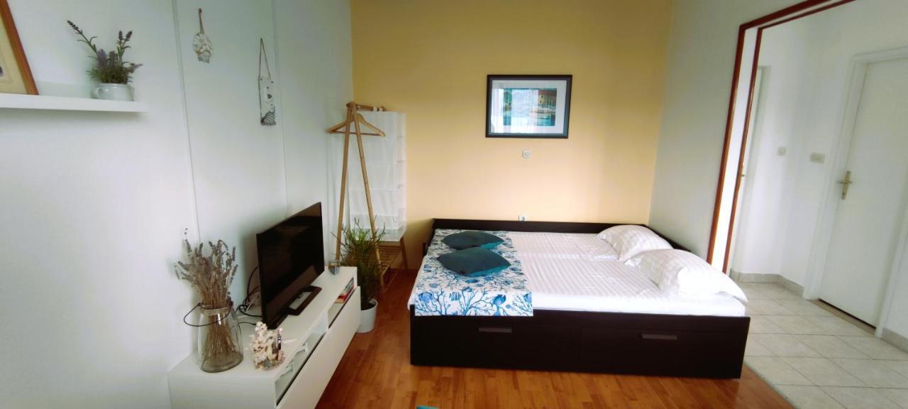 Apartments Senka Вигань Экстерьер фото